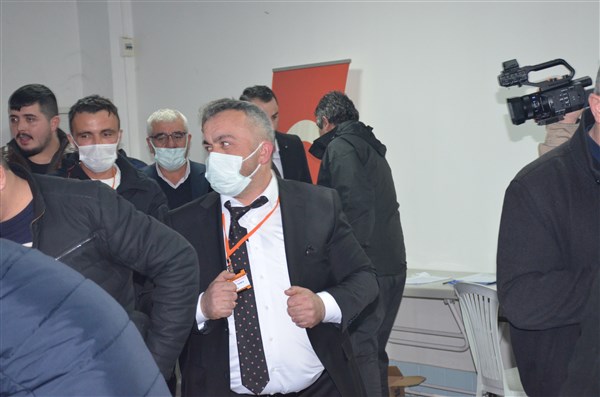 Taşova Esnaf ve Sanatkarlar Odası Başkanı Mahmut Temiz Oldu