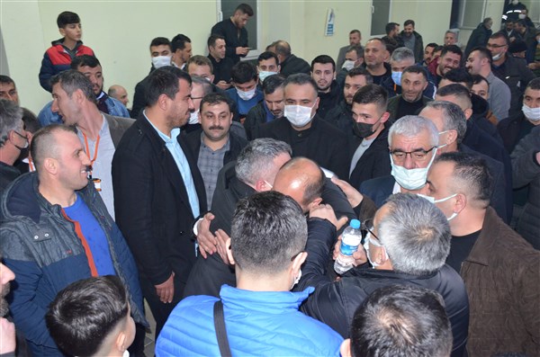 Taşova Esnaf ve Sanatkarlar Odası Başkanı Mahmut Temiz Oldu