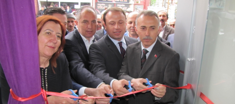 Brillant Perde Taşova'da Açıldı..