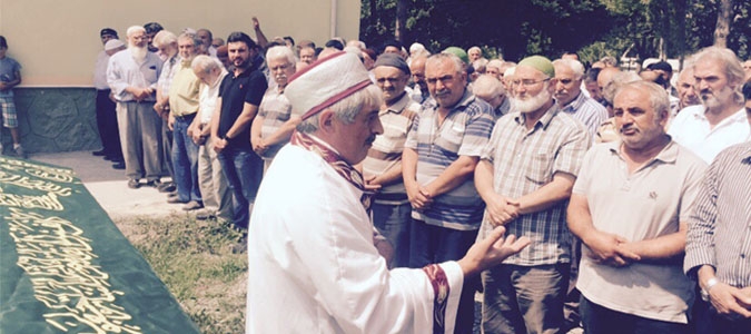 EMİNE ÖZGEN HAYATINI KAYBETTİ