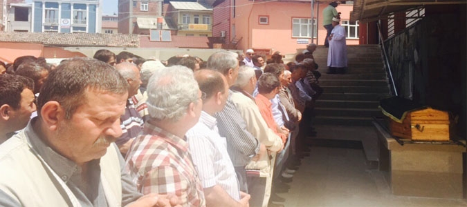 Hakkı Bayrak Hayatını Kaybetti
