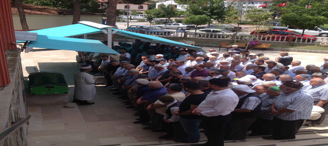 Reyhan Öztürk Vefat Etti