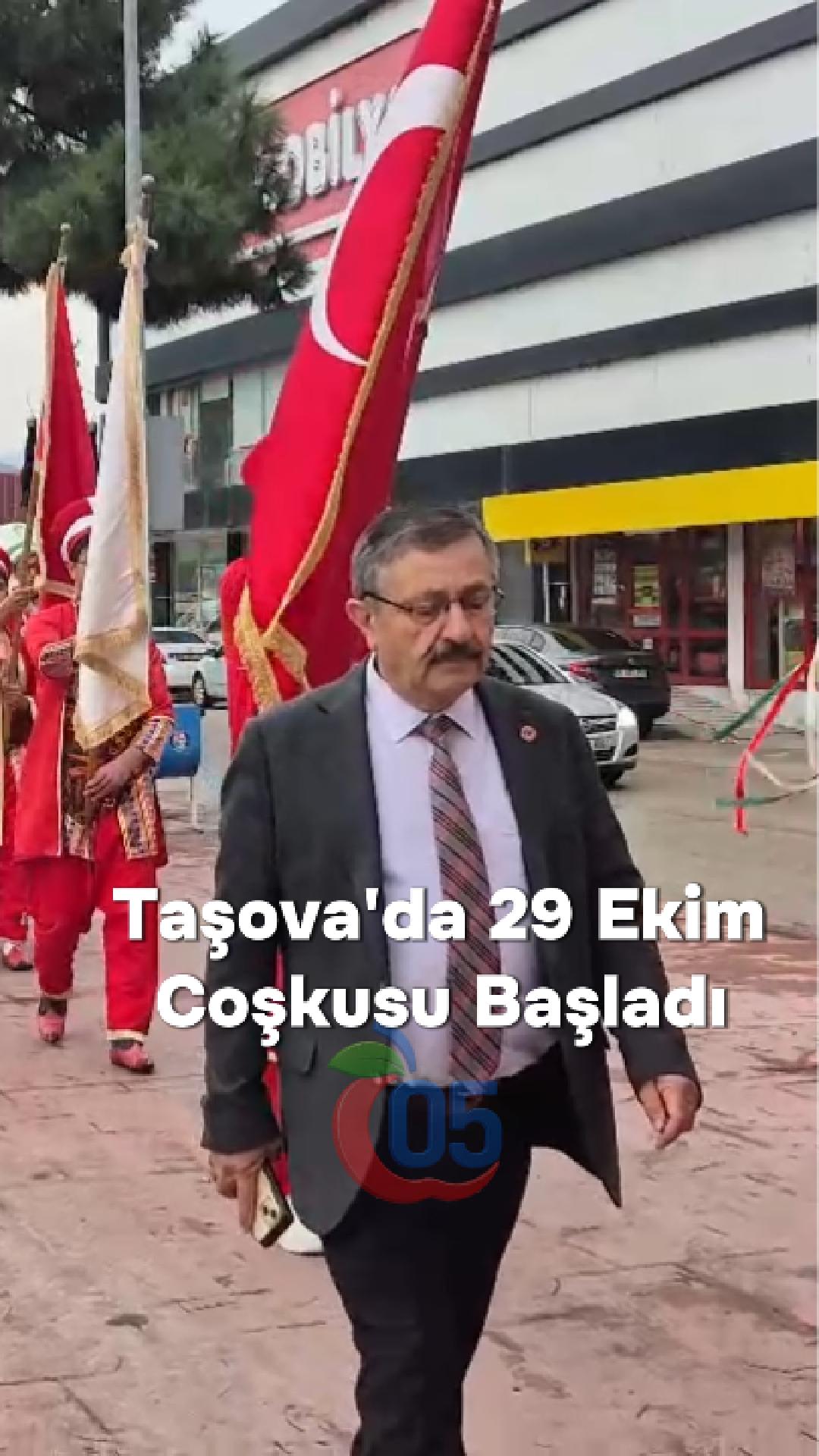 Taşova'da 29 Ekim Coşkusu Başladı